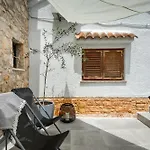 Apartment Grota Premium & *