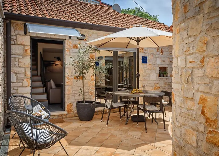 Διαμέρισμα Grota Premium &