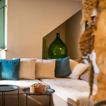 Apartment Grota Premium & *