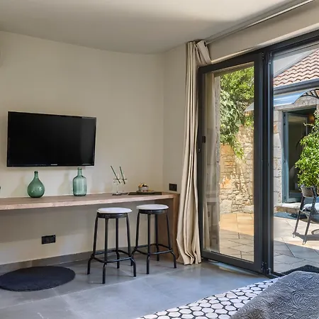 Grota Premium & Διαμέρισμα Πόρετς