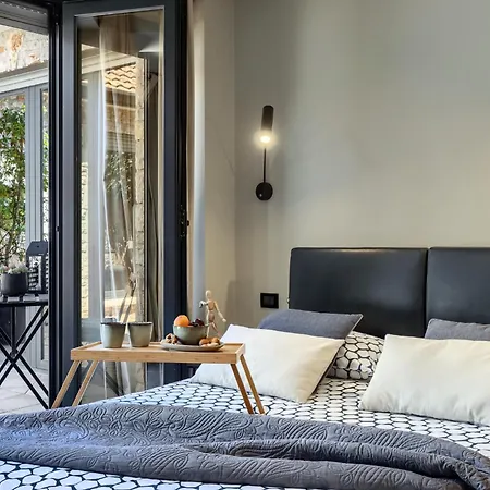 Apartment Grota Premium &