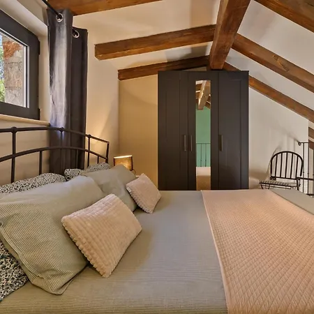 Apartment Grota Premium &