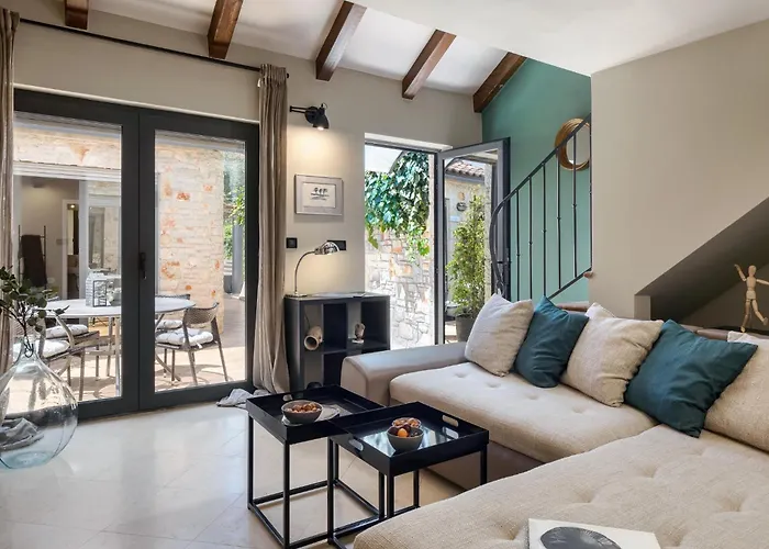 Grota Premium Apartment&room Apartment *