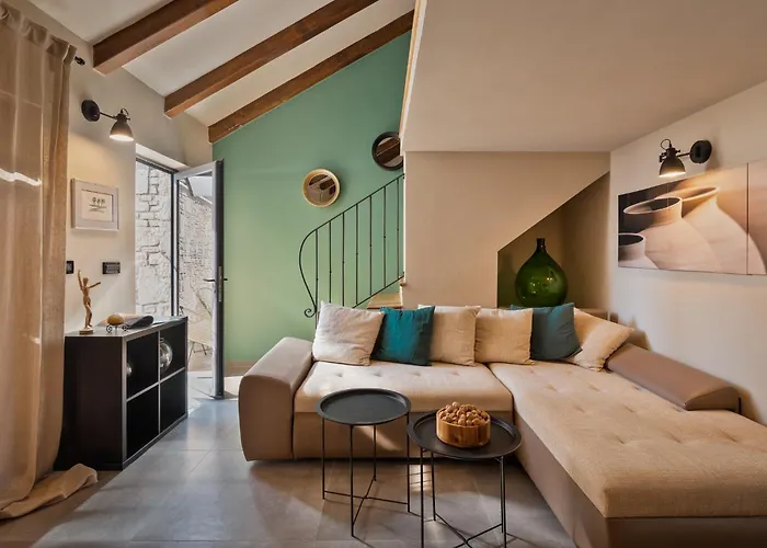 Grota Premium Apartment&room *